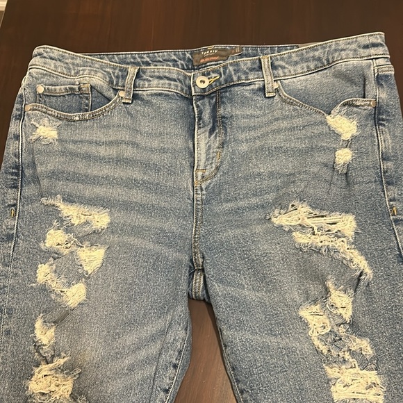 Torrid High Rise Distressed Straight Leg Jeans Size 16R - Picture 5 of 11